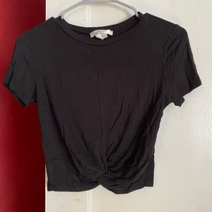 Black front twist crop tshirt